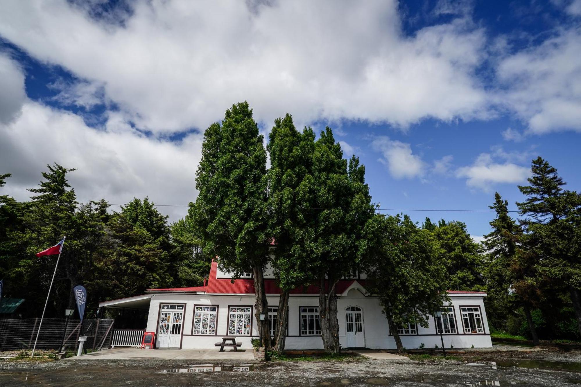 Hotel Rio Rubens Puerto Natales Extérieur photo